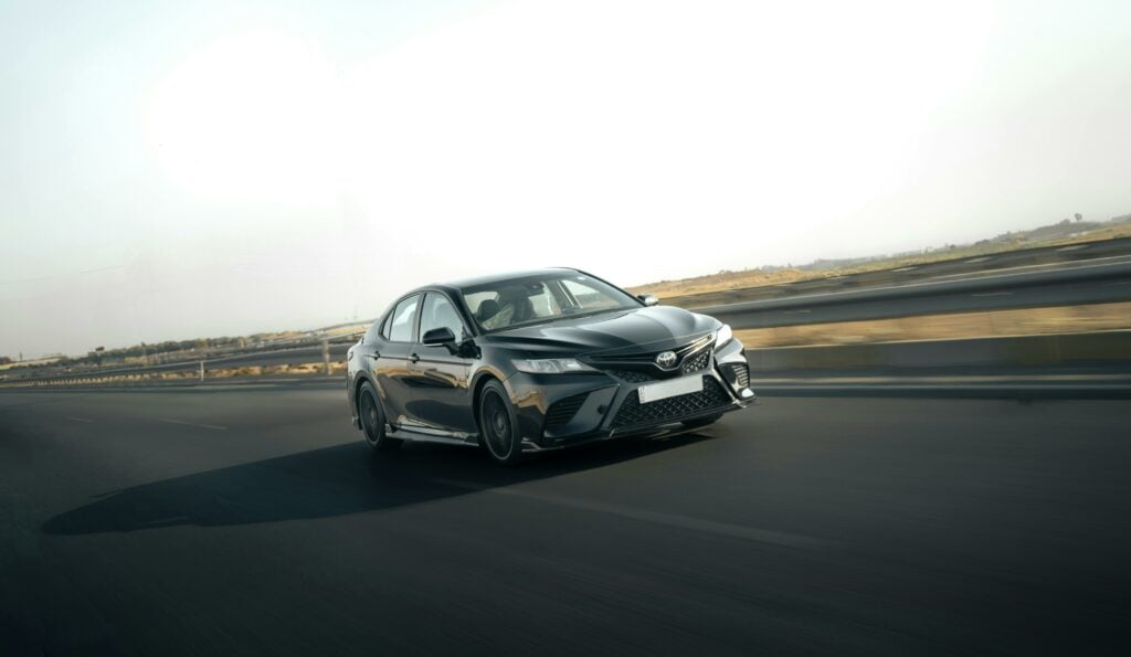 TOYOTA Camry 二手汽車暢銷車款怎能沒有它